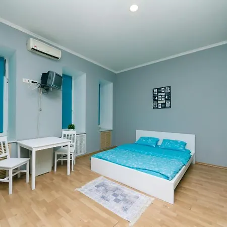 Hotrent Sity Studio